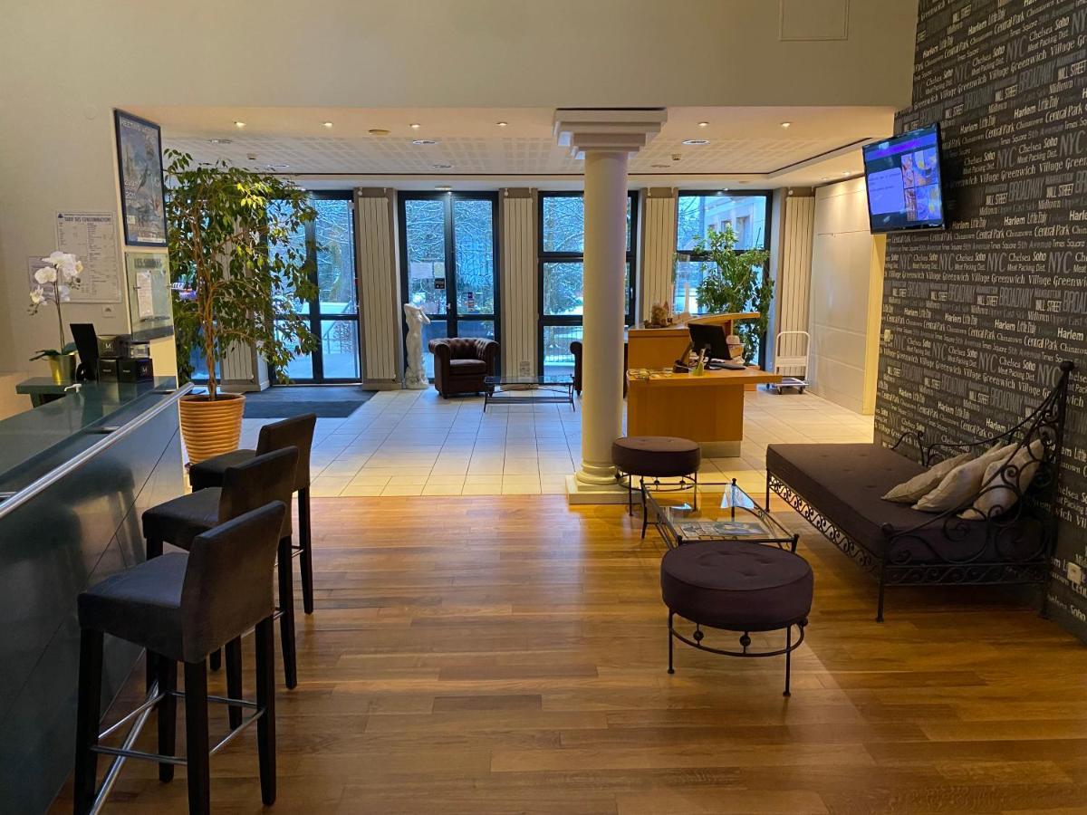 Hotel Cerise - Les Sources 룩세일레벵즈 외부 사진