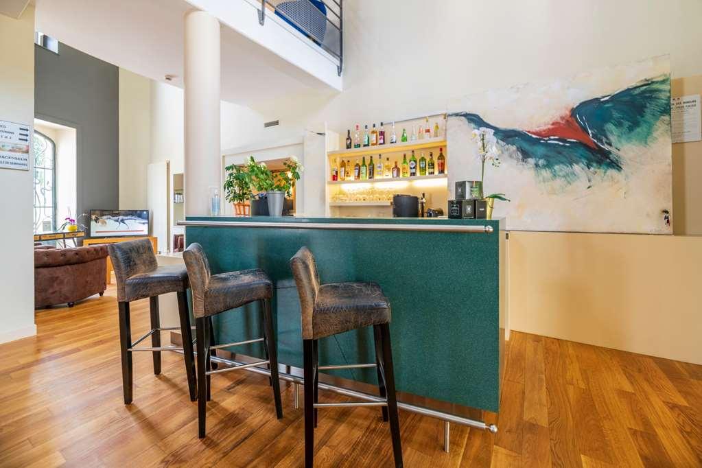 Hotel Cerise - Les Sources 룩세일레벵즈 내부 사진